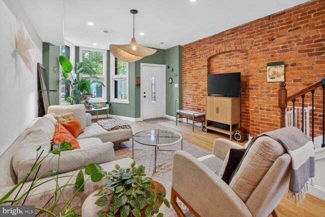 Photo - 1510 1st St NW