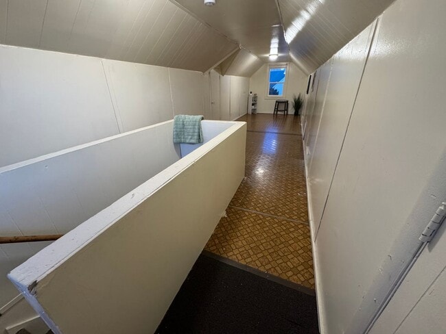 Photo - 3 bed, 1 bath home for rent in Waterloo