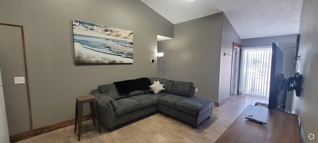 Building Photo - Vista Unit 37 - Furnished Rental