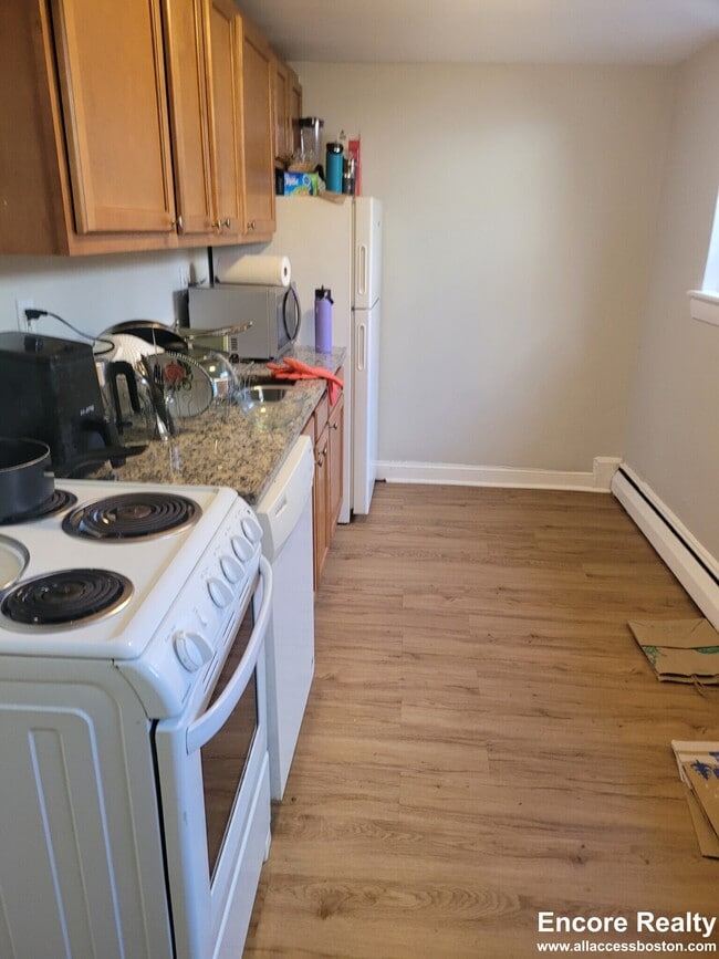 Photo - 69 Chiswick Rd Unidad 8