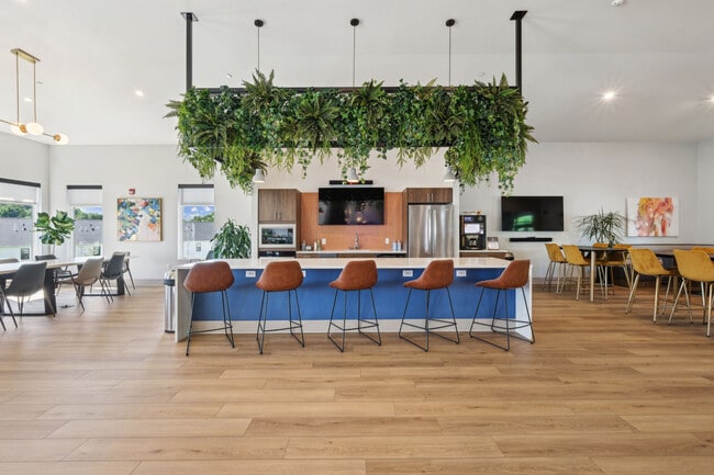 The Foundmore apartments — community photo