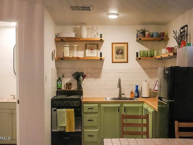 Photo - 2102 W Minnezona Ave