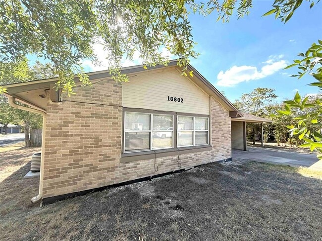 Photo - 10802 Lambert Cir
