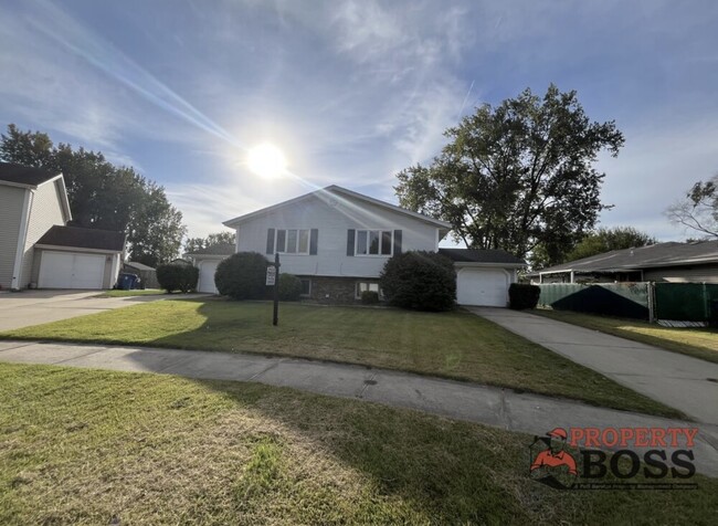 Building Photo - 506 Ben Dr
