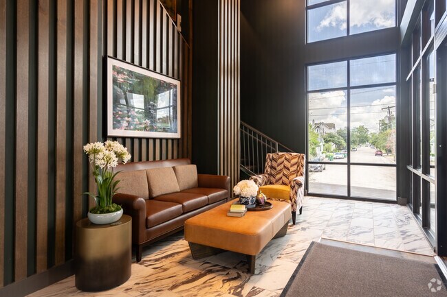 Leasing Office