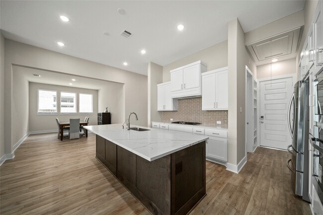 Photo - 5914 Emerald Ranch Ln