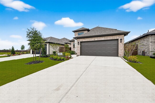 Photo - 5019 Bowen Pr Dr