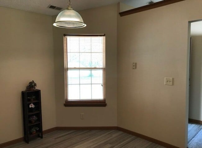 Photo - Private Room for Rent - Ideal for Student or Professional Unit Rm 3 - Rm 3