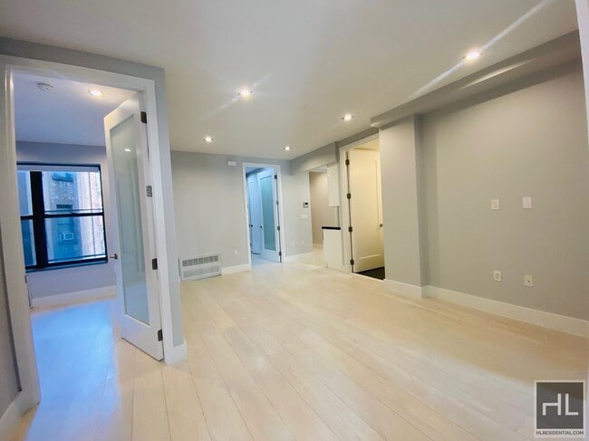 Photo - STANTON ST. Unit 5C