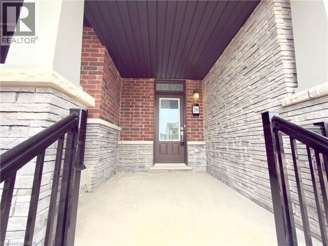 Photo - 299 Starlight Ave