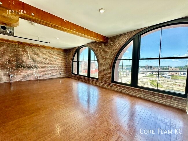 Photo - 1223 Union Ave Apartment Unit 403