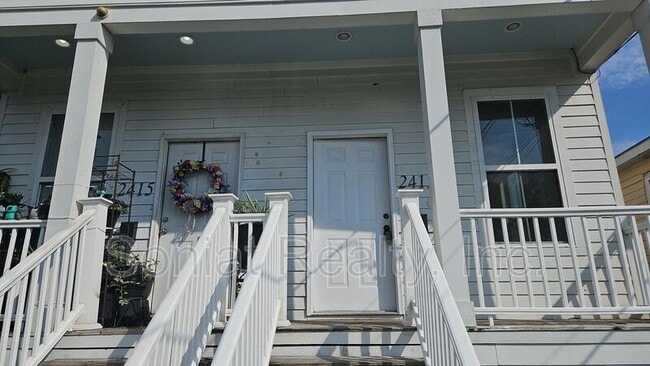 Building Photo - 2413 S Johnson St Rental