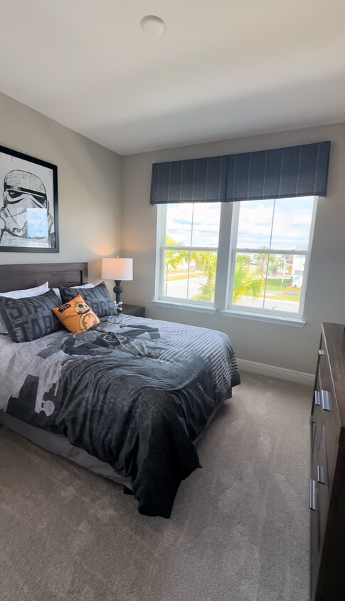 Room - 6493 Cyrils Dr (Saint Cloud, FL)