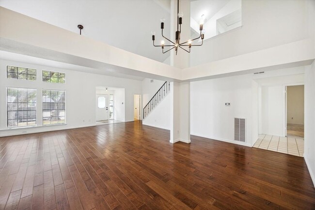 Photo - 13004 Sinton Ln