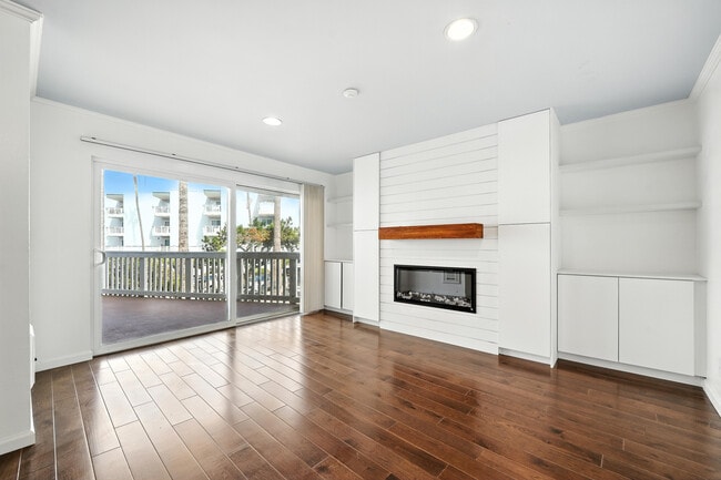 Building Photo - 640 The Village Unit 104 Rental