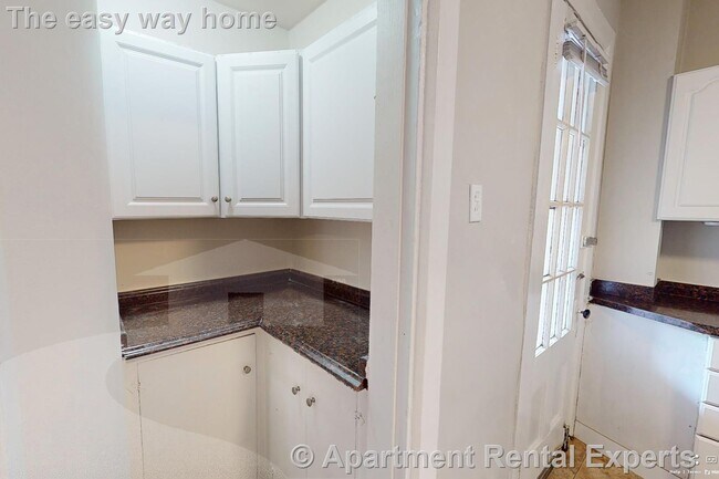 Photo - 63 Dana St Unidad #8