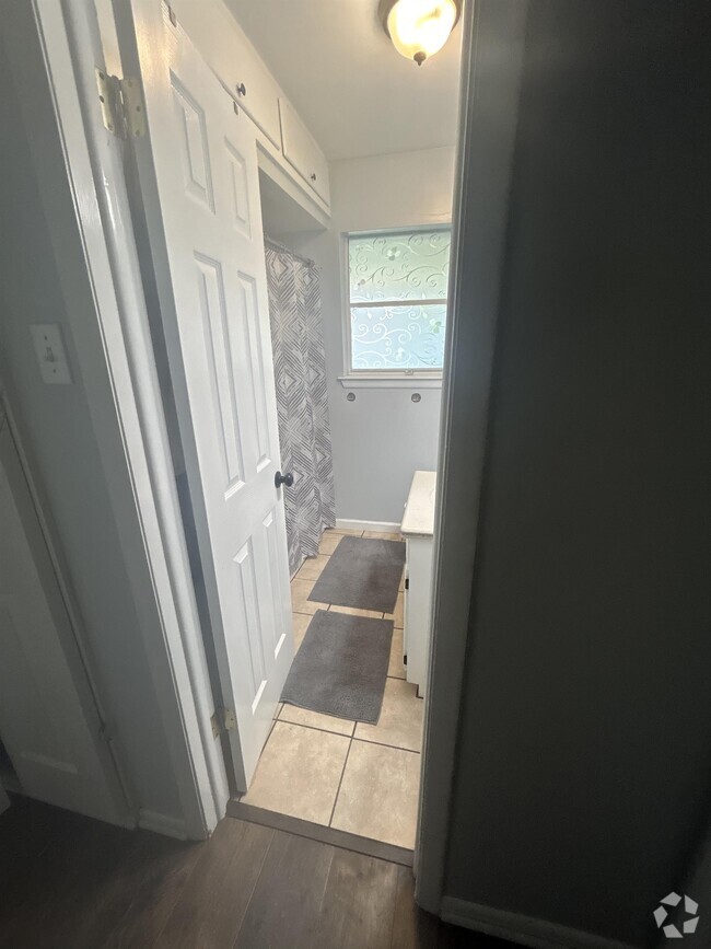 Building Photo - 11341 Dalron Dr Rental