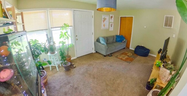 Photo - 3D Tour Available - Washer & Dryer Included + Pet-Friendly + Off-Street Parking! Available July 3rd!