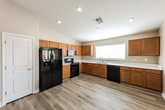 Photo - 14258 W Corrine Dr