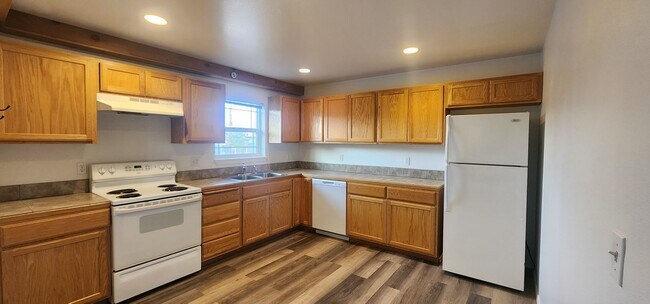 Photo - 213 SW 4th St Unidad #B