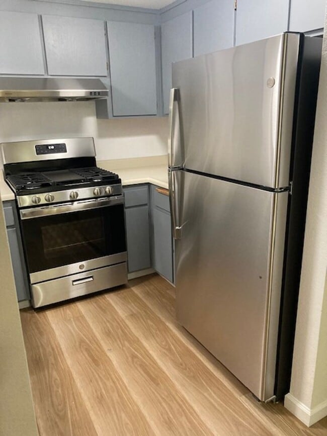 Photo - Westland Estates 2 Bedroom 2.5 Bathroom Condo
