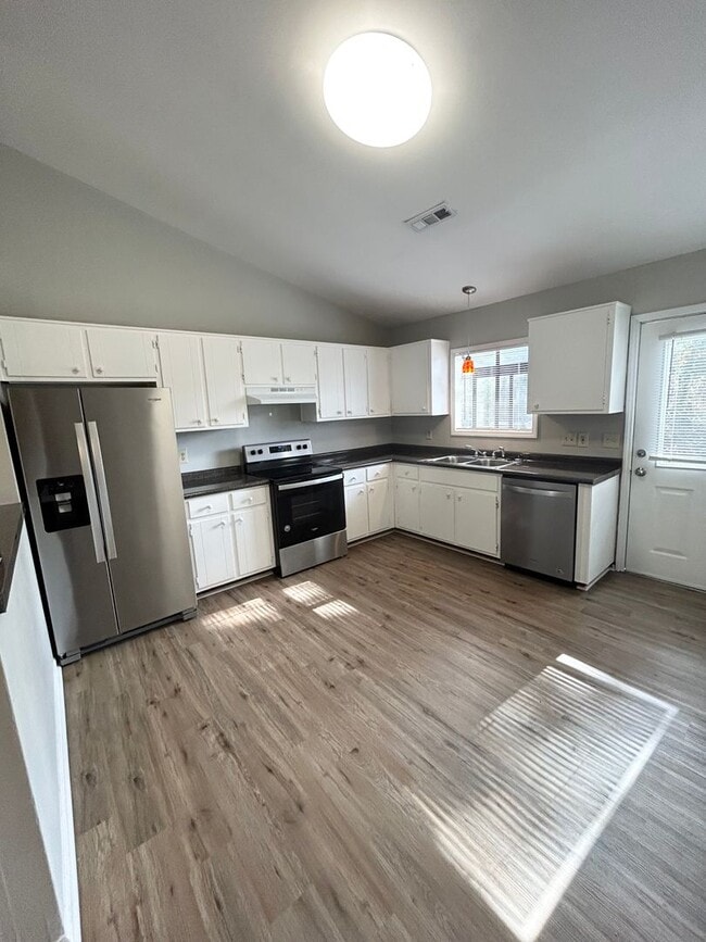 Photo - Welcome to Village Cedars!