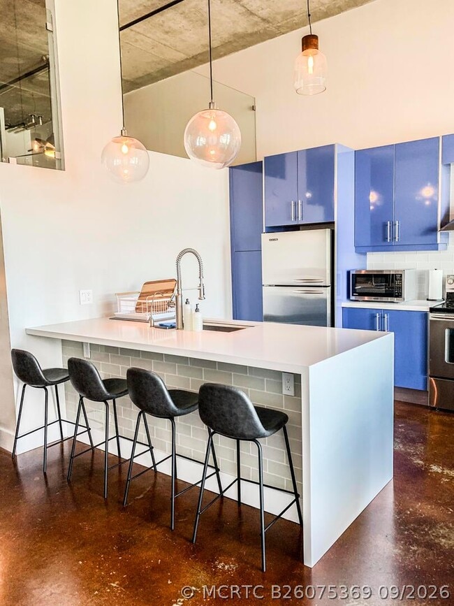185 NE 4th Ave Unit 204