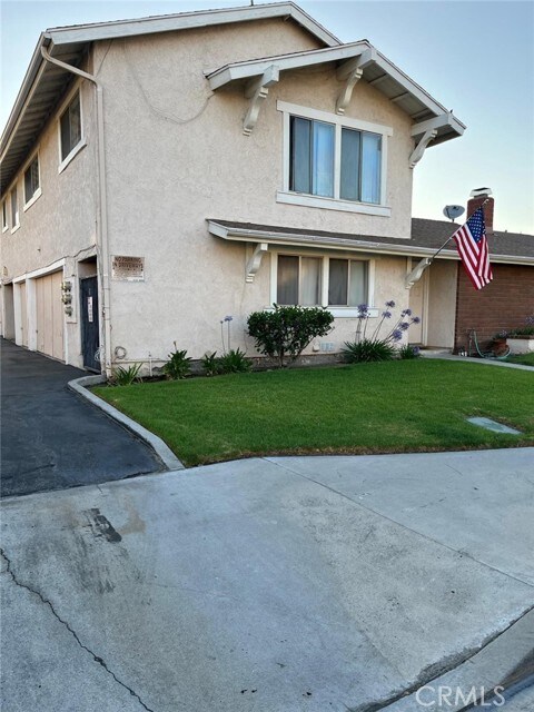 318 Wilma Cir