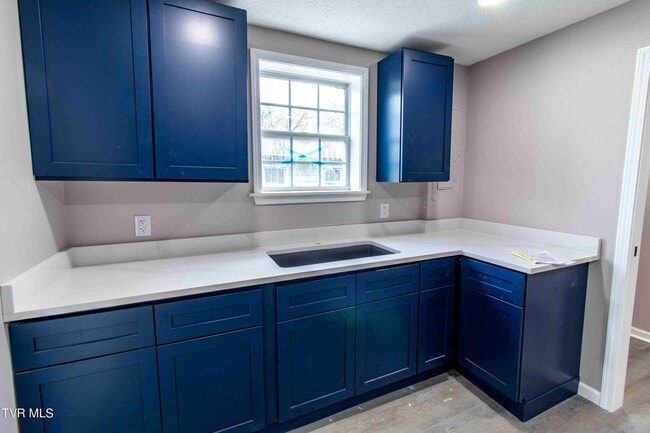 Photo - 1129 Cherry St