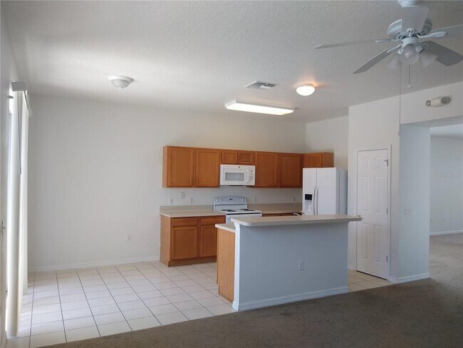 Photo - 1077 Berkeley Dr