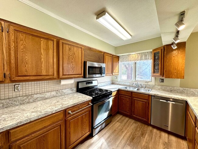Photo - LIKE NEW REMODEL!