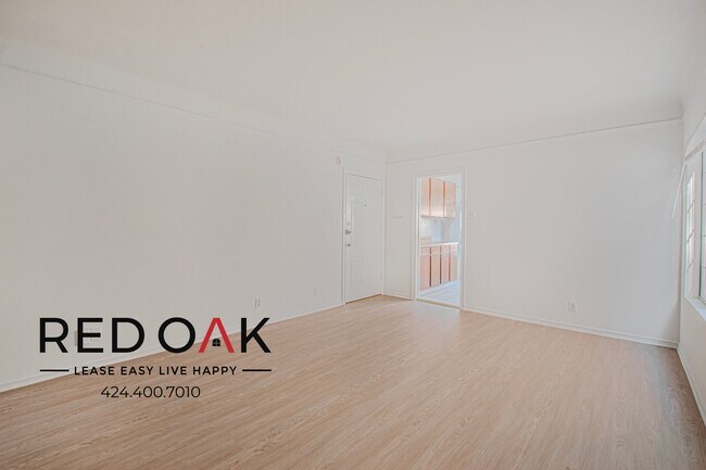 Photo - 723 S Mansfield-208 Unit 208