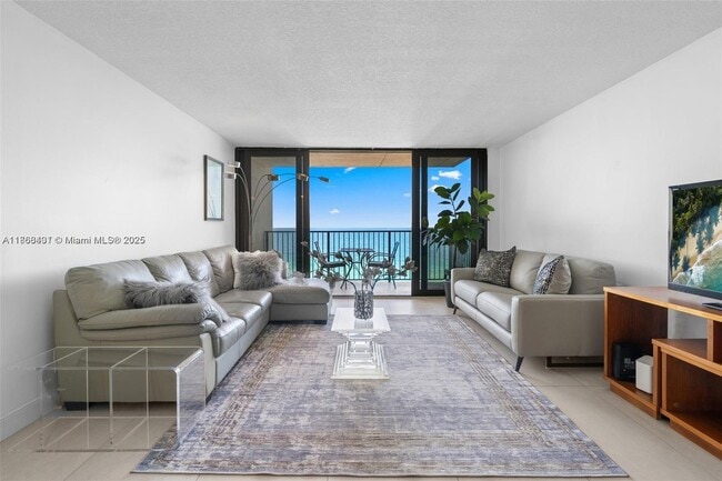 Photo - 2201 S Ocean Dr Unidad 1102