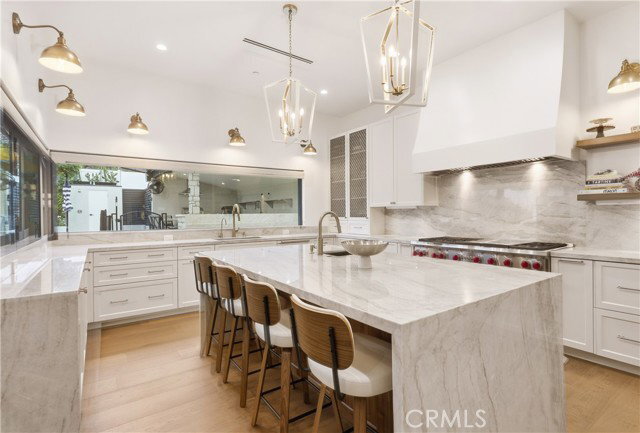 Photo - 22300 Philiprimm St