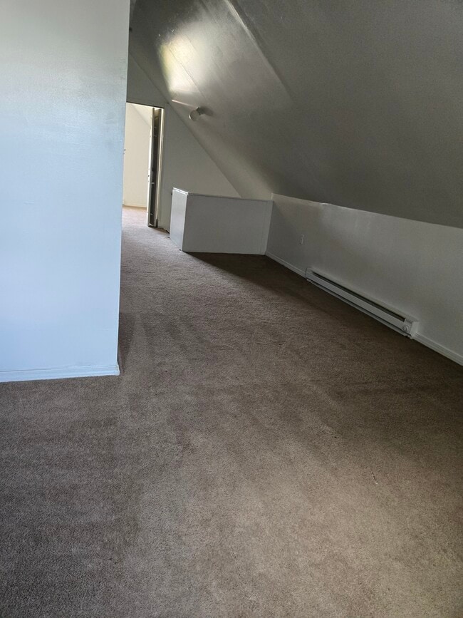 Photo - 15448 Calcutta Ave Unidad 3rd Floor