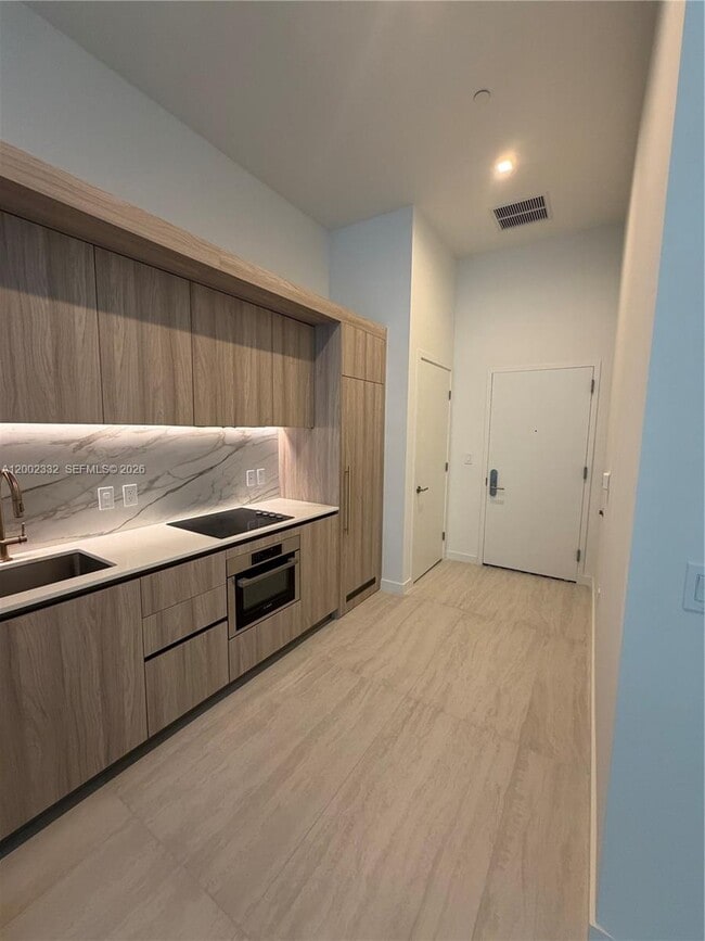 Photo - 77 SE 5th St Unit 1010