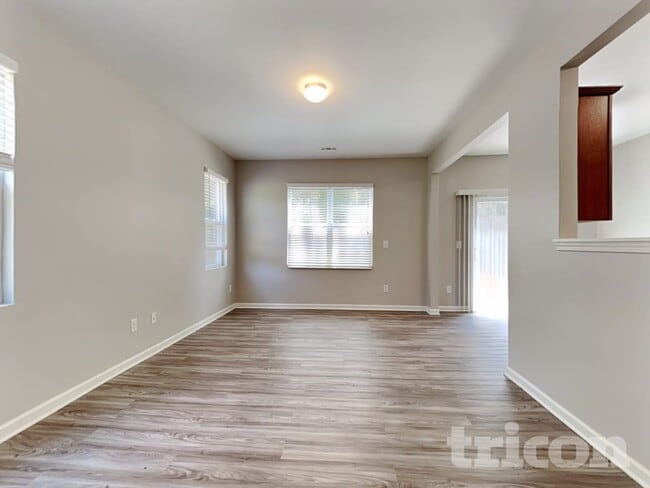 Photo - 2079 Aragon Lane