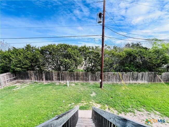 Building Photo - 1621 Inca Dr Unit C