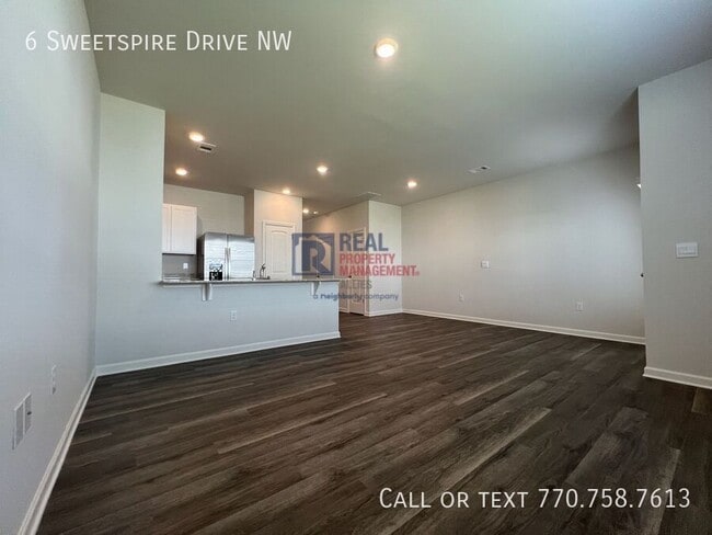 Photo - 6 Sweetspire Dr