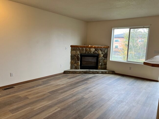 Photo - 1625 E Coeur D Alene Ave