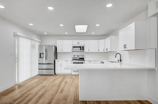 Photo - 6520 Evergreen Ave