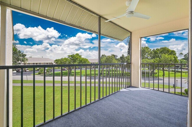 Photo - NOW AVAILABLE - Cozy Condo in Cross Creek - Golf Community!