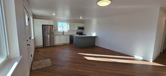 Photo - 1026 Center Dr Unidad Apt C