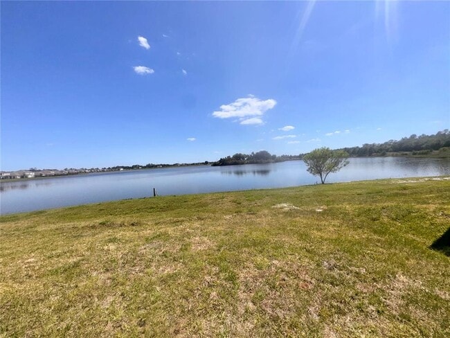 Photo - 3099 Springbank Dr