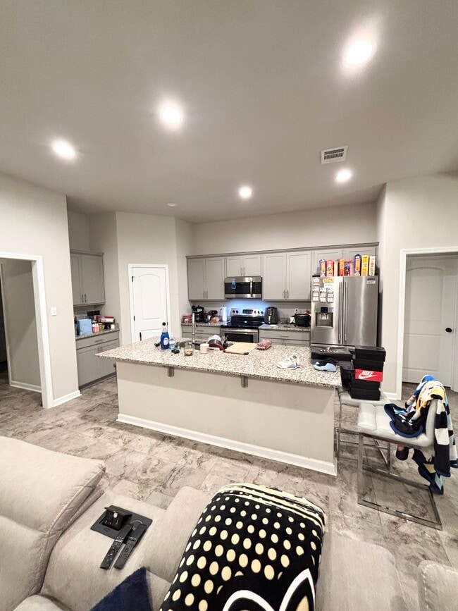 Photo - 5037 Park Shore Dr