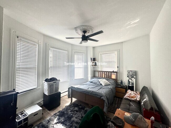 Photo - 1510 Tremont St Unit 3