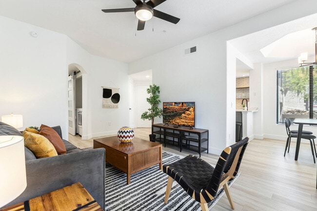 Photo - 15608 N 71st St Unidad ID1035269P