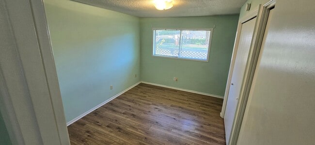 Photo - 3224 Summers Ln