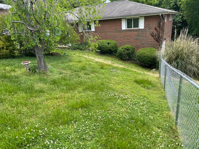 Photo - 4630 Sherry Ln