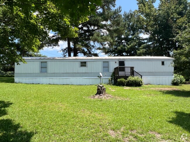 Building Photo - 3823 Fairground Rd Rental